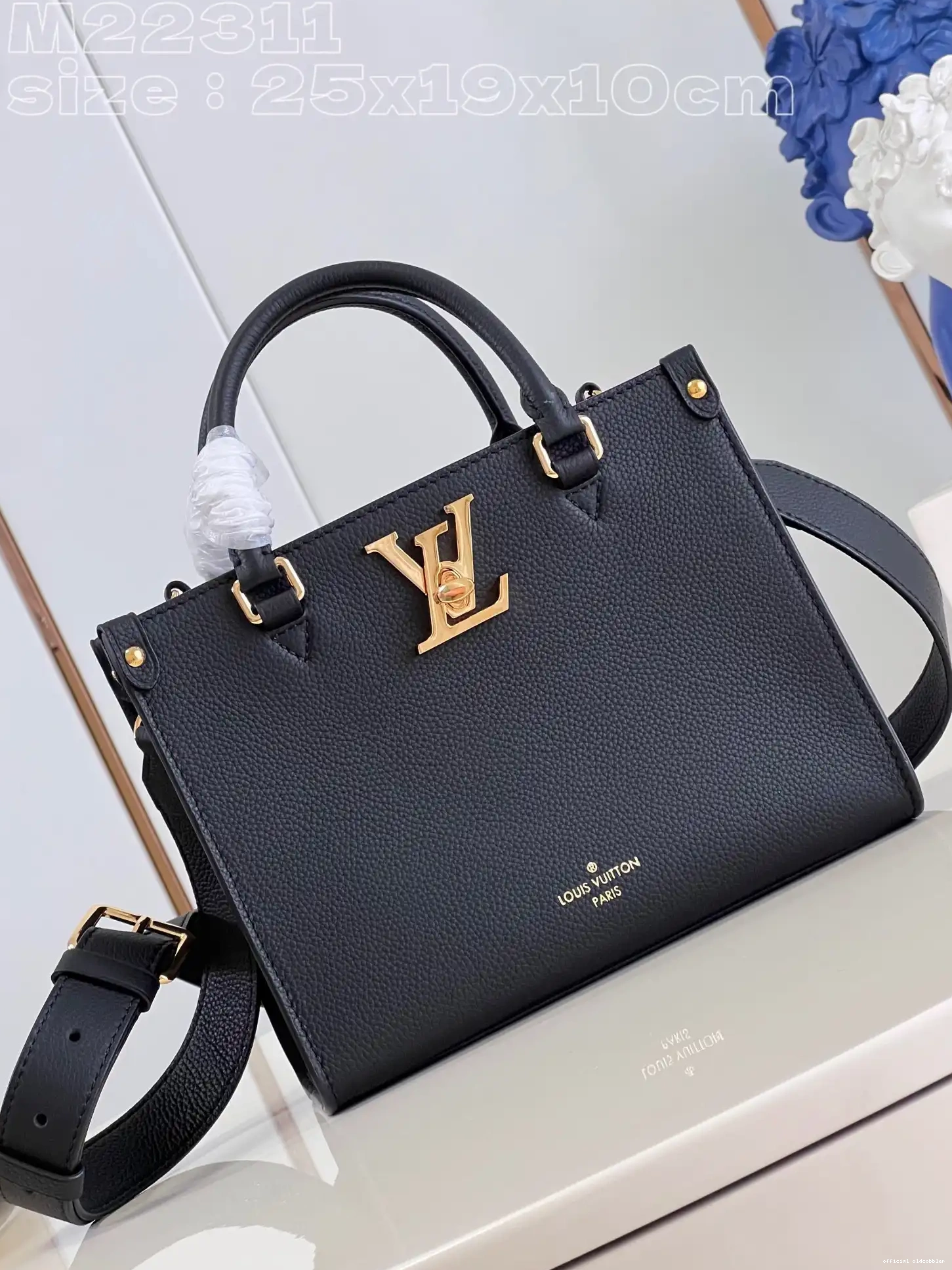 Official oldcobbler Lock LOUIS & VUITTON Go 0529